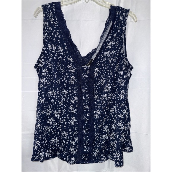 Torrid Women Top Button-Front Sleeveless Top in Blue Floral Size 2X - Picture 2 of 7